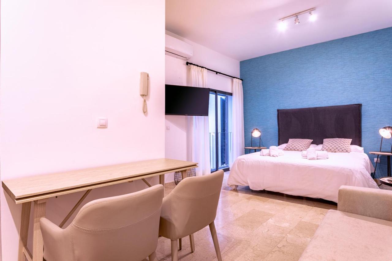 Málaga Central Suites Kültér fotó